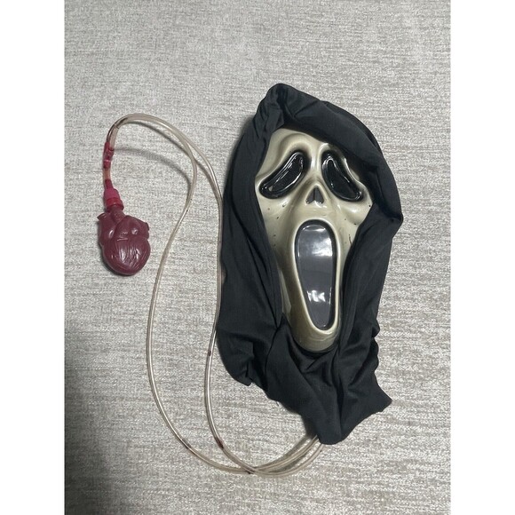 Vintage Scream Face Mask Ghostface Hood Blood Pump Heart Halloween Horror Scary - Picture 1 of 9